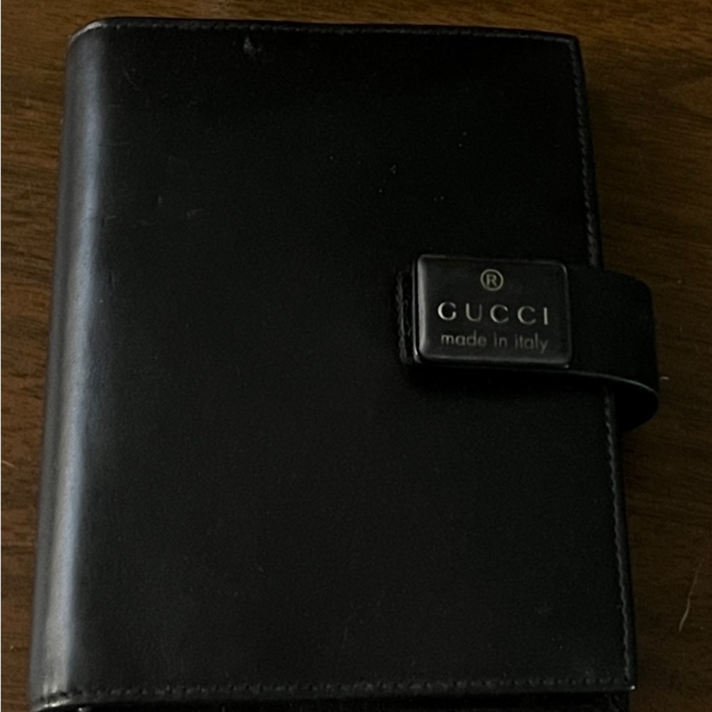Vintage 2000 Gucci agenda withh changeable  calendar
